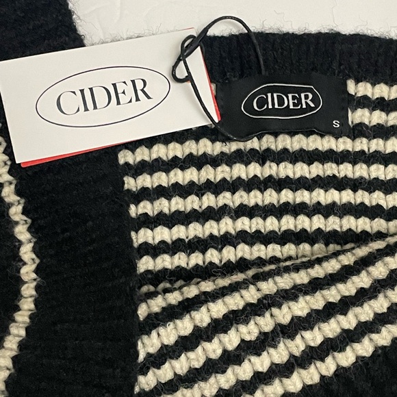 NWT Cider Cream and Black KnitTank Size S - Picture 4 of 6